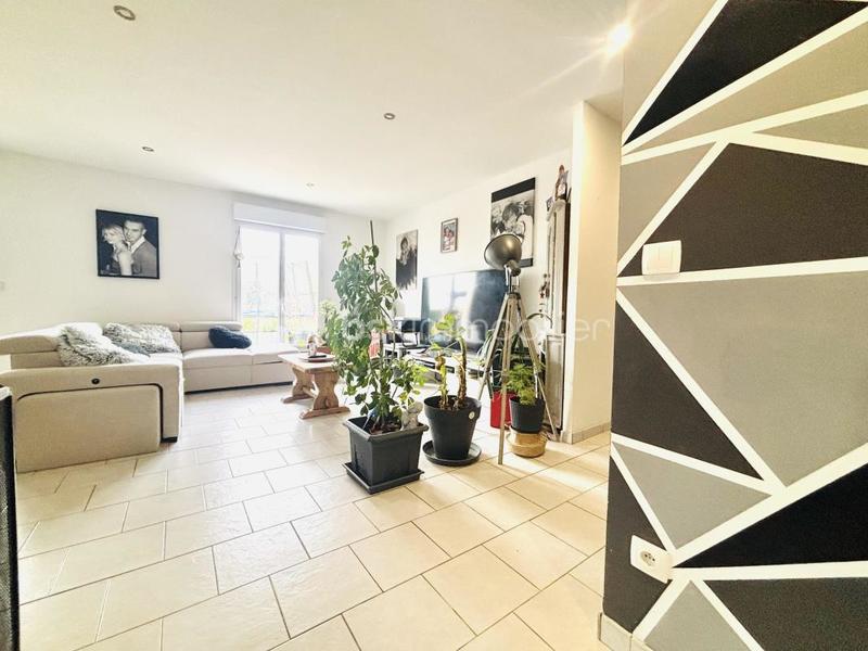 Maison - 115 m² - 6 pièces