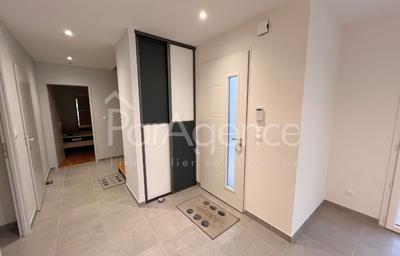 Maison - 109 m² - 4 pièces