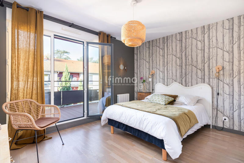 Appartement - 139 m² - 6 pièces