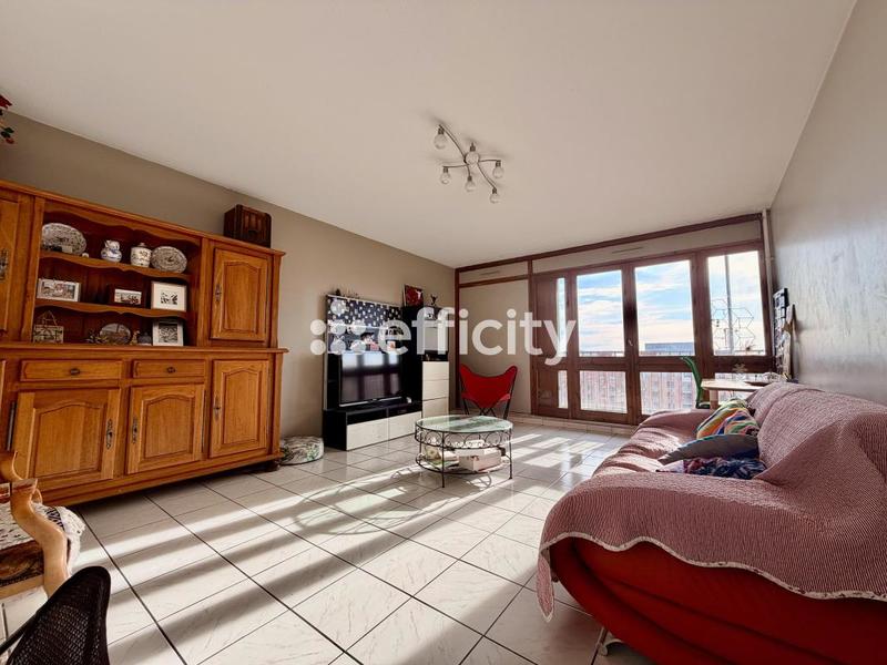 Appartement - 94 m² - 4 pièces