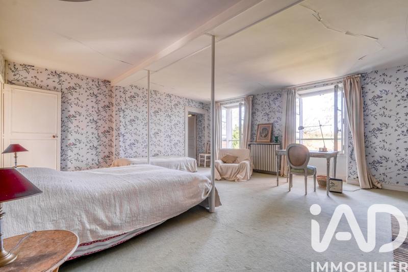 Maison - 300 m² - 10 pièces