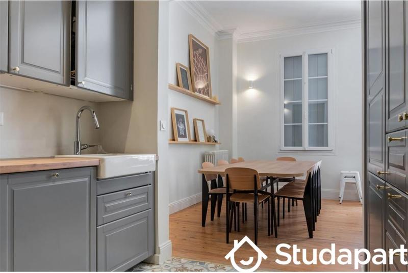 Chambre - 11 m² - 1 pièce