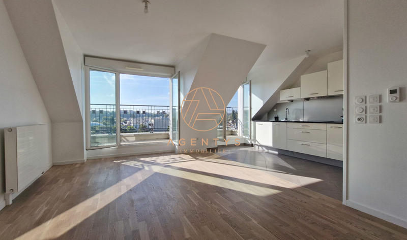 Appartement - 80 m² - 4 pièces