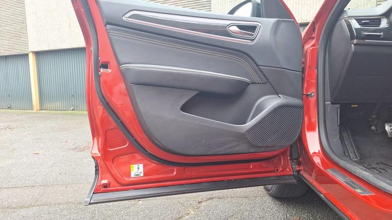 Renault Arkana 1.6 E-Tech 140 Edc Engineered