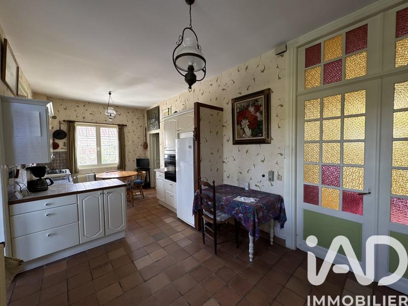 Maison - 188 m² - 8 pièces