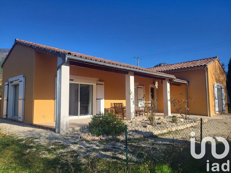 Maison - 100 m² - 3 pièces