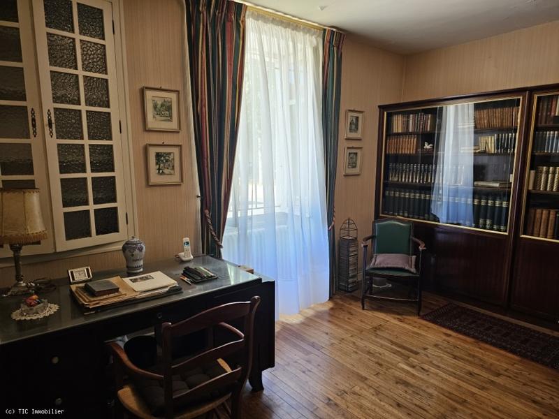 Maison de ville - 258 m² - 10 pièces