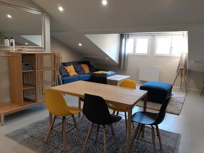 Chambre - 9 m² - 1 pièce