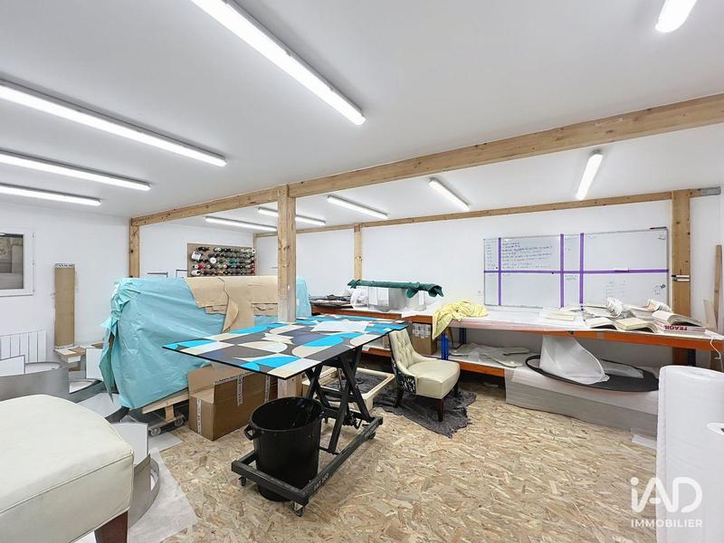 Local commercial - 255 m²