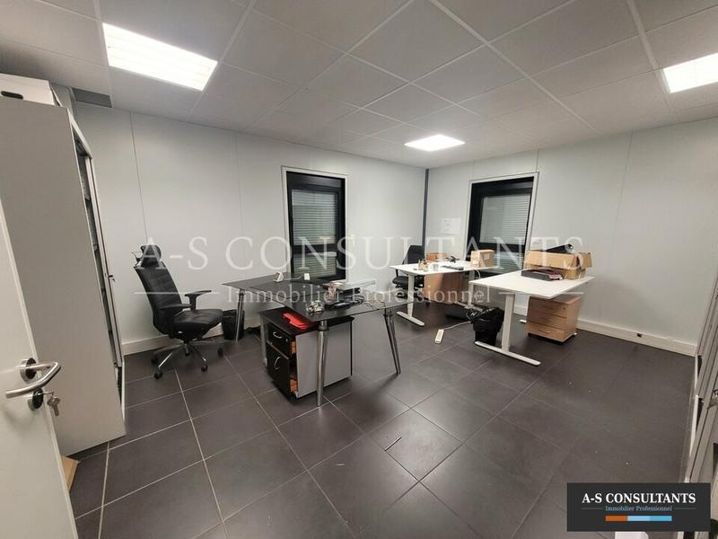 Local commercial - 185 m²