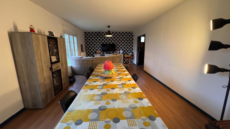 Maison - 161 m² - 6 pièces