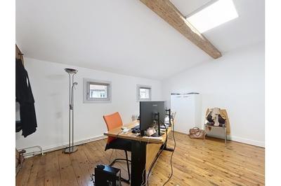 Bureau - 166 m²