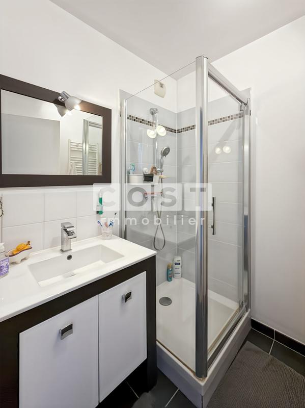 Appartement - 98 m² - 4 pièces