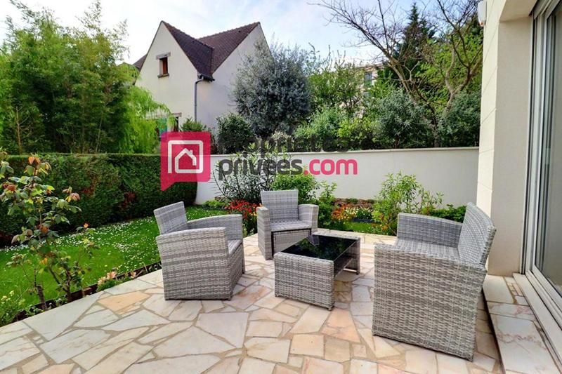 Maison - 260 m² - 7 pièces