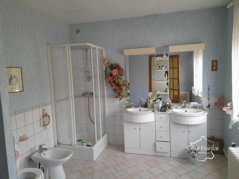 Maison - 144 m² - 7 pièces