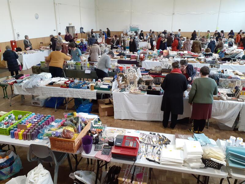 Puces des couturières