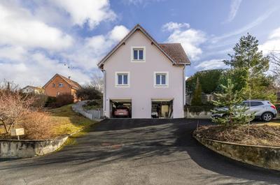 Maison - 154 m² - 7 pièces