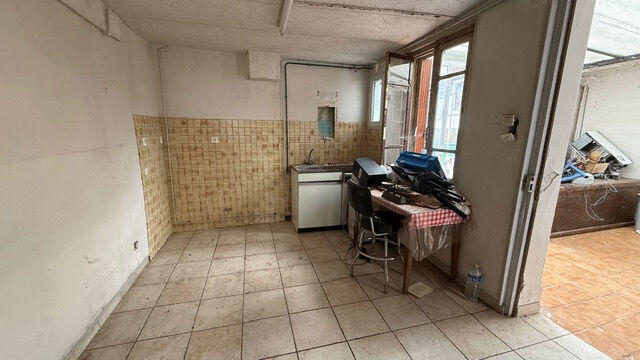 Maison - 96 m² - 5 pièces