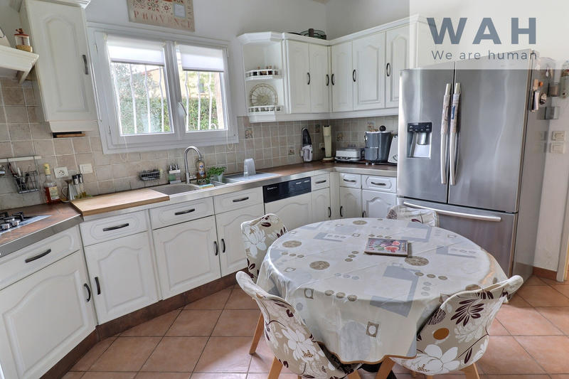 Maison - 152 m² - 6 pièces