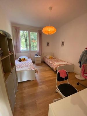 Appartement - 98 m² - 5 pièces