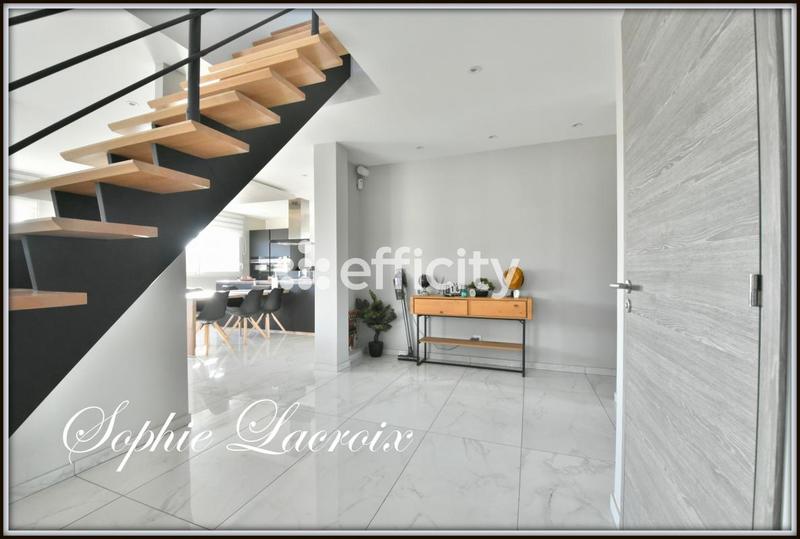 Maison - 145 m² - 5 pièces