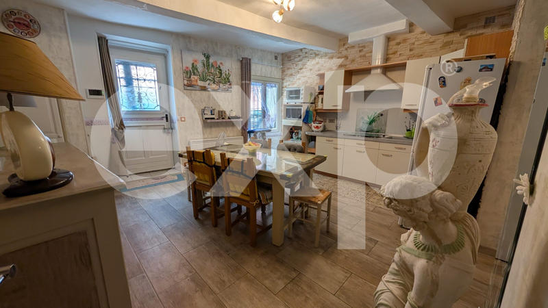 Viager - Maison - 80 m² - 4 pièces