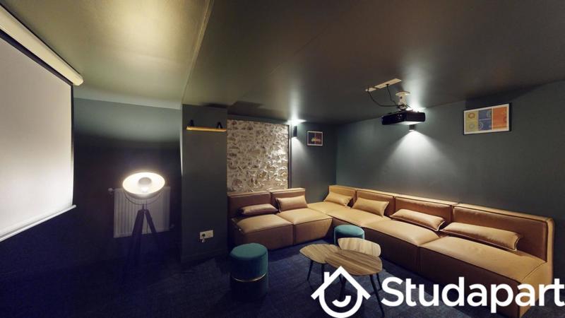 Chambre - 13 m² - 1 pièce