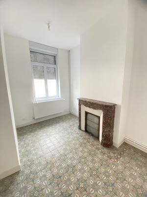 Maison - 88 m² - 6 pièces