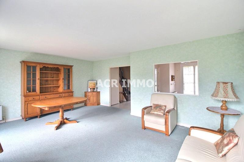 Maison - 110 m² - 6 pièces