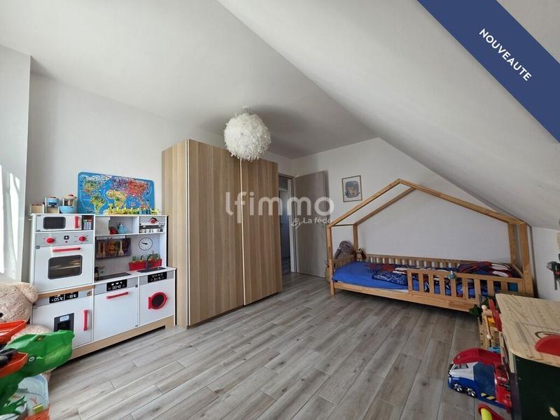Maison - 149 m² - 6 pièces