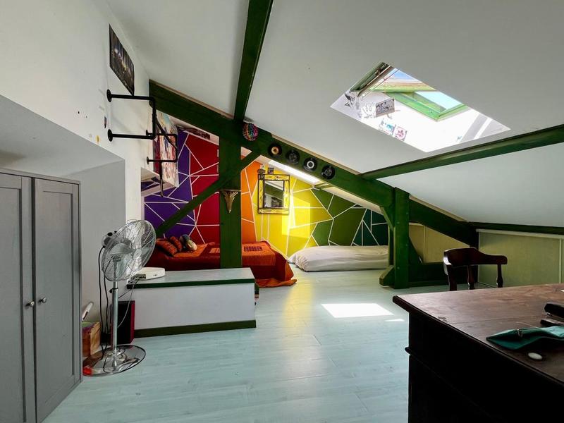 Appartement - 118 m² - 6 pièces