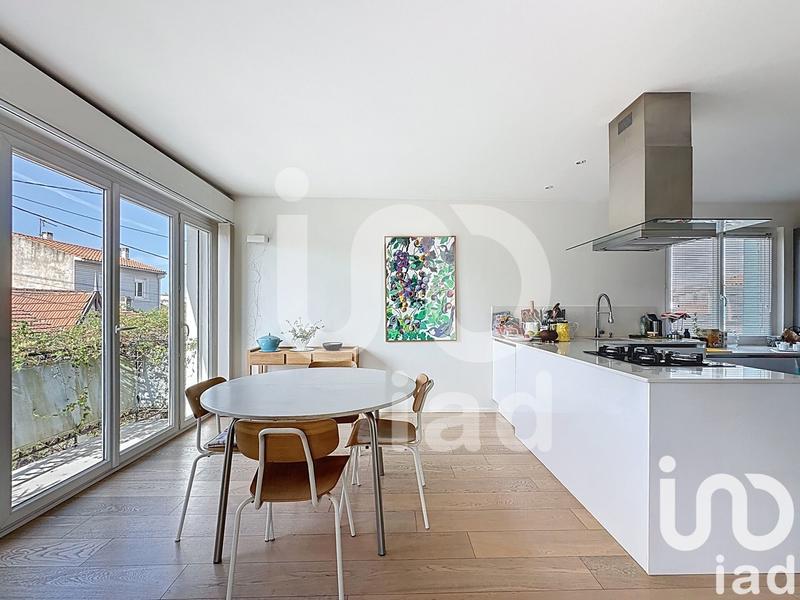 Maison - 102 m² - 5 pièces