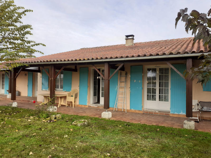 Maison - 233 m² - 6 pièces