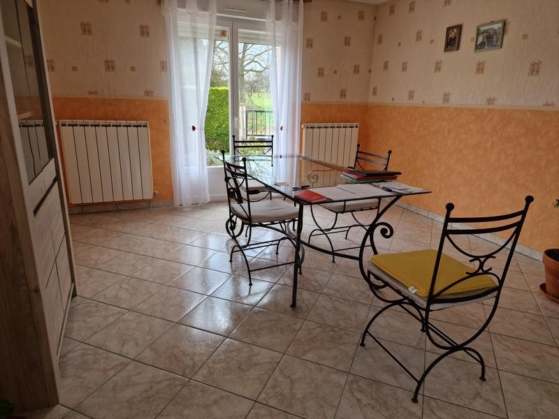 Maison - 200 m² - 6 pièces