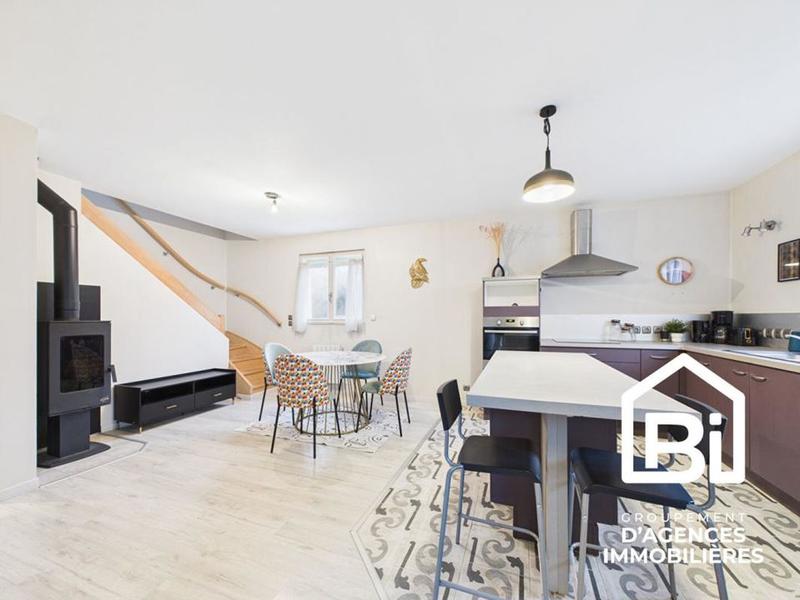 Maison - 84 m² - 4 pièces