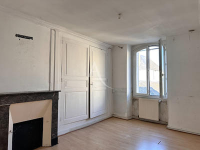 Maison - 263 m² - 5 pièces