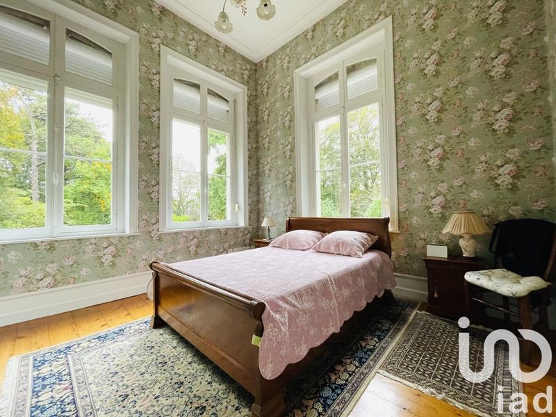 Château - 342 m² - 8 pièces