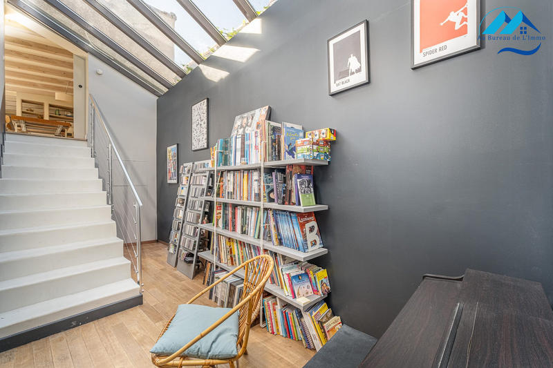 Maison - 197 m² - 8 pièces