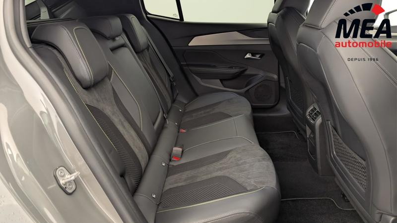 Peugeot 408 Hybrid 145 e-Dcs6 Gt