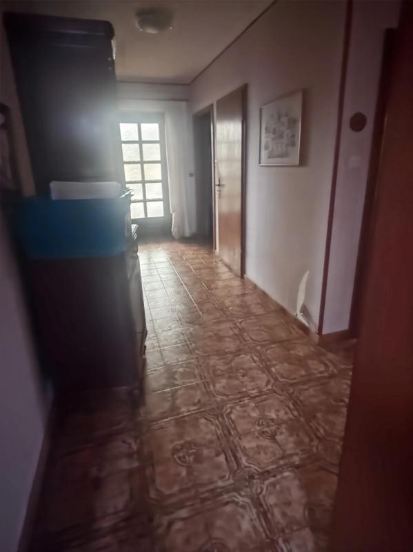 Maison - 100 m² - 7 pièces