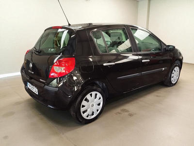 Renault Clio III 1.6 16v 110 Cft Pk Clim 5p
