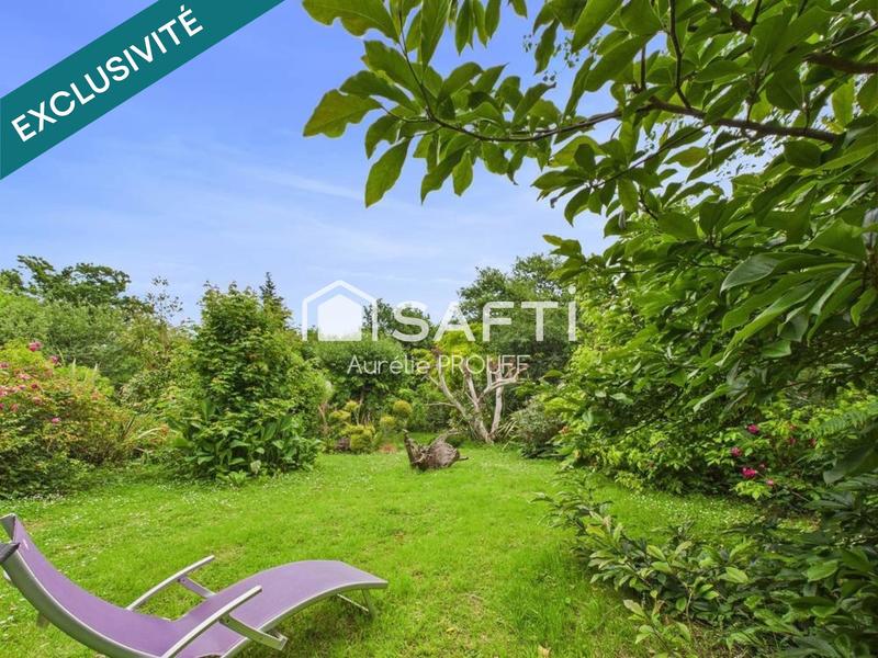 Maison - 228 m² - 9 pièces