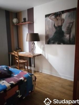 Chambre - 14 m² - 1 pièce