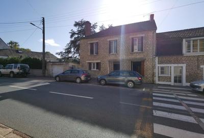 Maison de ville - 175 m² - 9 pièces