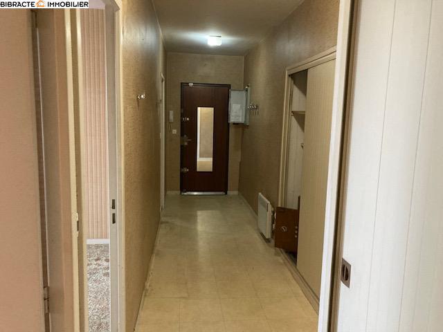 Appartement - 84 m² - 3 pièces