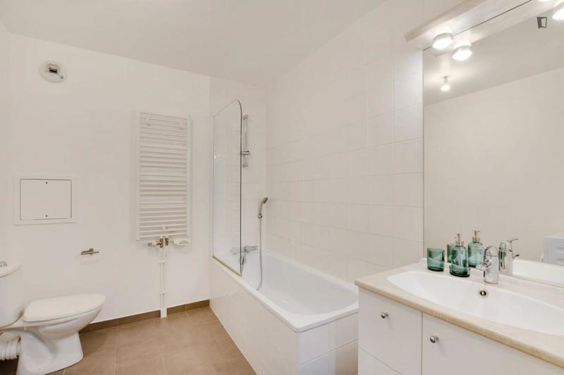 Chambre - 17 m² - 5 pièces