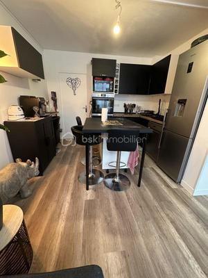 Appartement - 70 m² - 4 pièces