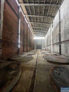 Local d'activités - 9 637 m²