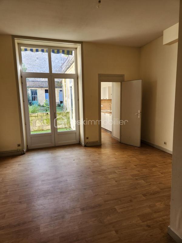 Maison ancienne - 190 m² - 8 pièces