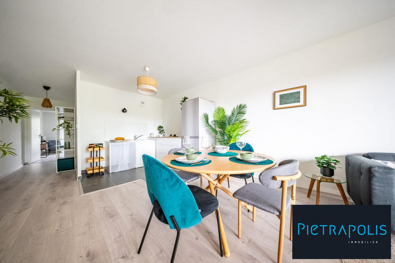 Appartement - 74 m² - 4 pièces